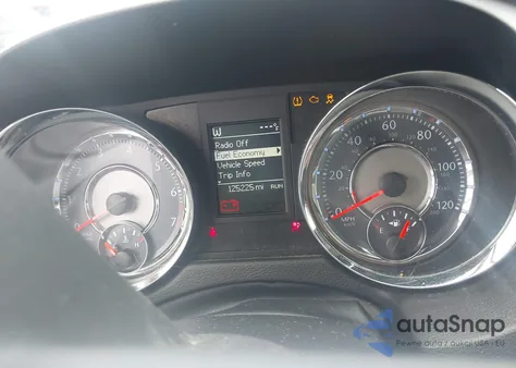 2013 Chrysler Town & Country Touring z USA, uszkodzony, nr VIN 2C4RC1BG8DR796846